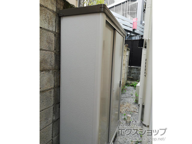 東京都台東区のの物置・屋外倉庫 エポミニ 断熱構造 1200×510×1910 YMEM-1205H-GB 施工例