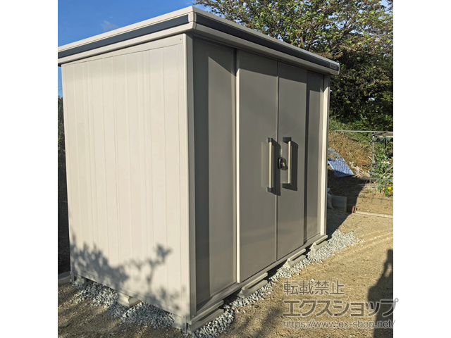 岡山県岡山市のの物置・屋外倉庫 エルモ 一般型 2570×1520×2120（LMD-2515） LMD-2515-CB 施工例