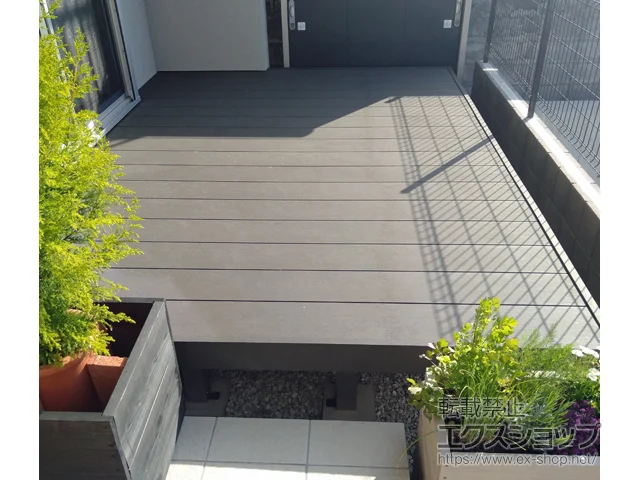 �_�ސ쌧���l�s��YKKAP�̃E�b�h�f�b�L ���E�b�h�f�b�L 200 �{�H��