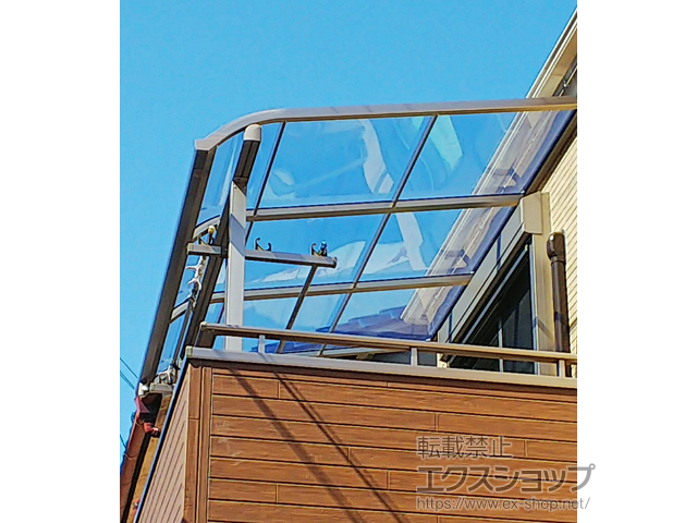 大阪府守口市ののバルコニー・ベランダ屋根 スピーネ R型 屋根タイプ 単体 積雪〜20cm対応 施工例