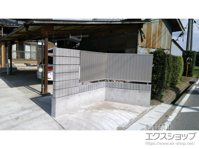 千葉県茂原市ののフェンス・柵 シンプレオフェンス6型 縦目隠し 自由柱施工 施工例