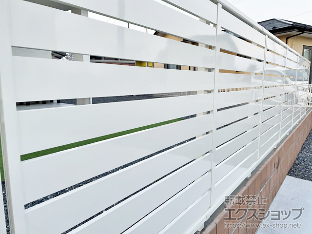 宮城県登米市ののフェンス・柵 シンプレオフェンスSY1型 横スリット 自由柱施工 施工例