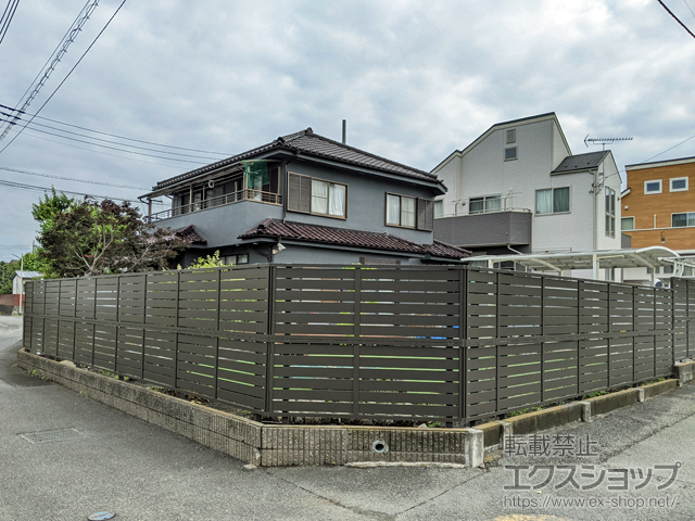 東京都昭島市ののフェンス・柵 フェンスAB YS3型 横スリット3 アルミ多段柱仕様 施工例