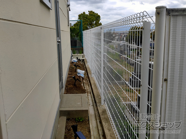 大阪府寝屋川市ののフェンス・柵 メッシュフェンス G10 自由柱 施工例