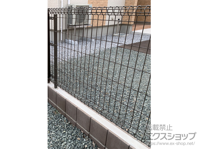 岩手県奥州市ののフェンス・柵 ハイグリッドフェンス11型 フリーポールタイプ 施工例