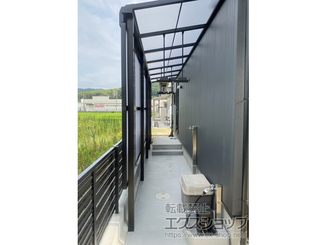 山口県柳井市ののテラス屋根 スピーネ F型 テラスタイプ 連棟 積雪〜20cm対応 施工例