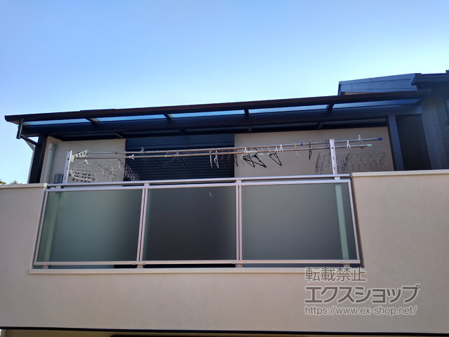 神奈川県横浜市ののバルコニー・ベランダ屋根 ソラリア F型 屋根タイプ 単体 積雪〜20cm対応 施工例