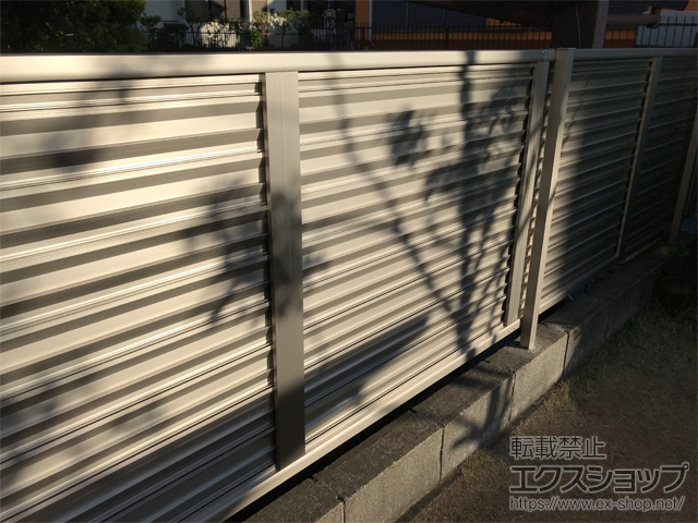 神奈川県横浜市ののフェンス・柵 ミエーネフェンス 目隠しルーバータイプ 自由柱施工 施工例