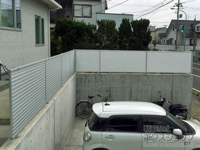 新潟県新潟市ののフェンス・柵 ミエーネフェンス 目隠しルーバータイプ 自由柱施工 施工例