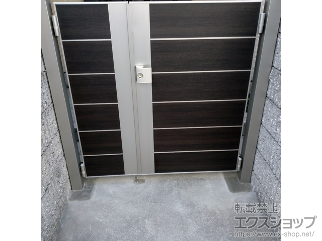 兵庫県神戸市のの門扉 ルシアス門扉BP02型 横目隠し 両開き親子 複合カラー 門柱使用 施工例