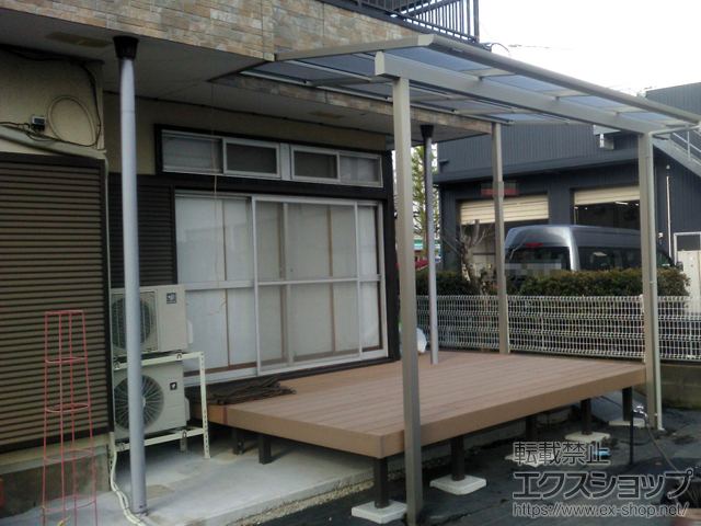 神奈川県横浜市ののテラス屋根 ソラリア F型 テラスタイプ 単体 積雪〜20cm対応 施工例