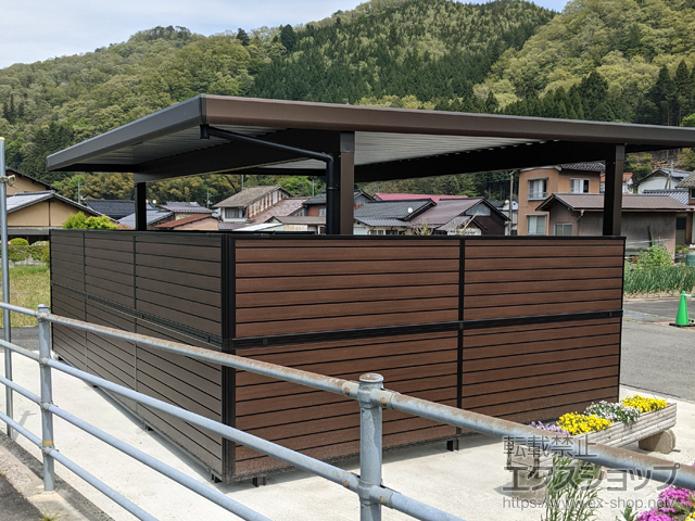 島根県雲南市ののフェンス・柵 モクアルフェンス 目隠しタイプ 2段支柱 自立建て用 施工例