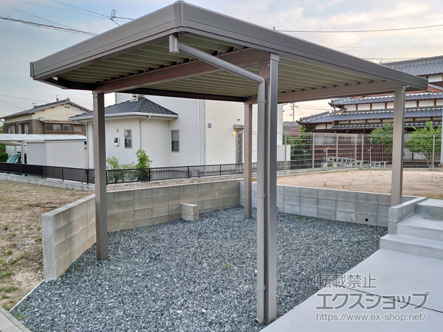 佐賀県三養基郡みやき町のLIXIL リクシル（トステム）のカーポート テリオスポートIII 900 角柱4本柱 積雪〜30cm対応 施工例