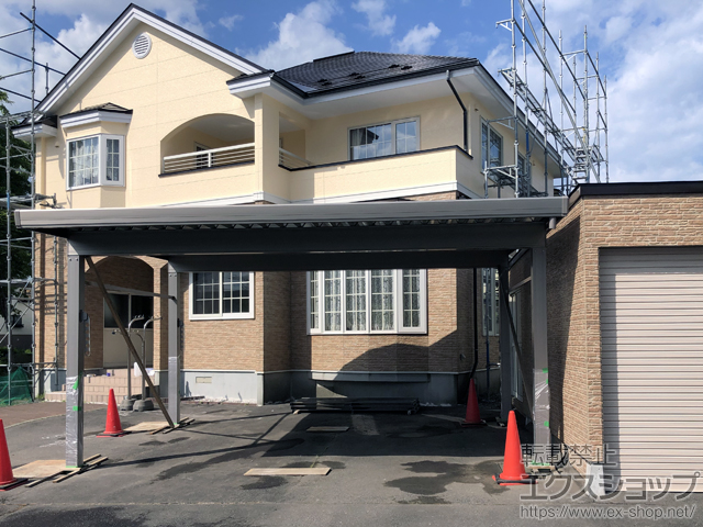 北海道苫小牧市ののカーポート カーポートST 3000タイプ 2台用 角柱4本柱 積雪〜100cm対応 施工例