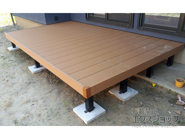 新潟県三条市ののウッドデッキ リウッドデッキ 200 施工例