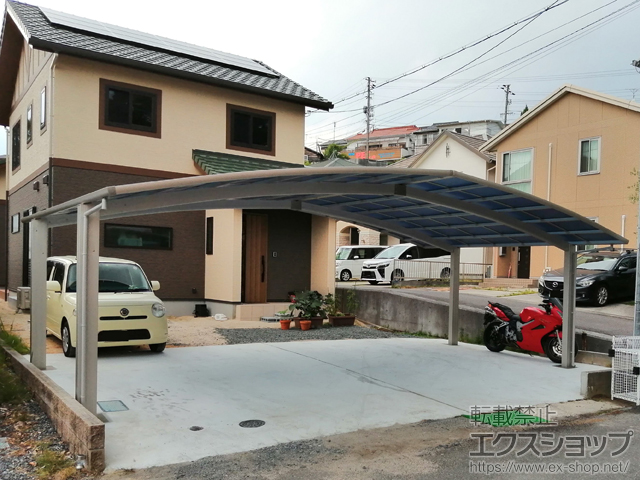 山口県光市ののテラス屋根、カーポート、フェンス・柵 レイナトリプルポートグラン　積雪〜20cm対応 施工例