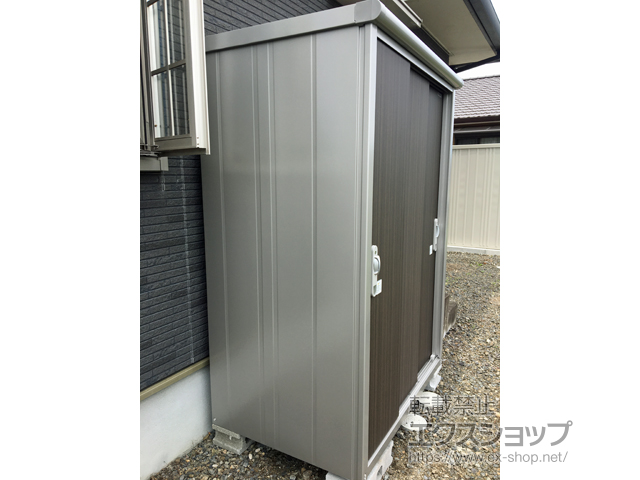 熊本県球磨郡あさぎり町のの物置・屋外倉庫 エスモ 一般型 1350×900×1959 ESE-1309A-DW 施工例