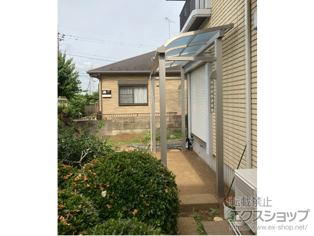 千葉県千葉市ののテラス屋根 ソラリア R型 独立タイプ 単体 〜20cm対応 施工例