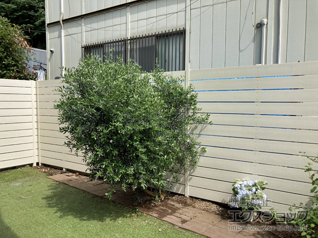 東京都調布市ののフェンス・柵 プラド/one ジョイントあり仕様 高尺タイプ すき間10mm 施工例