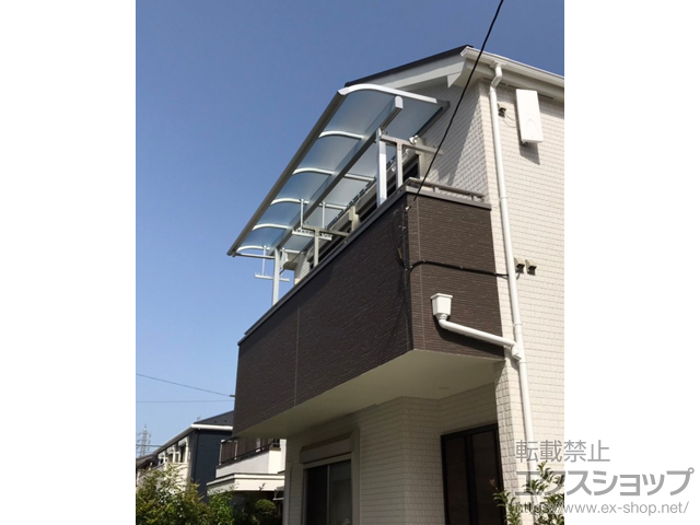 東京都国立市ののバルコニー・ベランダ屋根 ソラリア R型 屋根タイプ 単体 積雪〜20cm対応 施工例