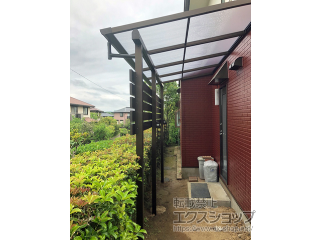福岡県宗像市ののテラス屋根 ソラリア F型 テラスタイプ 単体 積雪〜20cm対応 施工例
