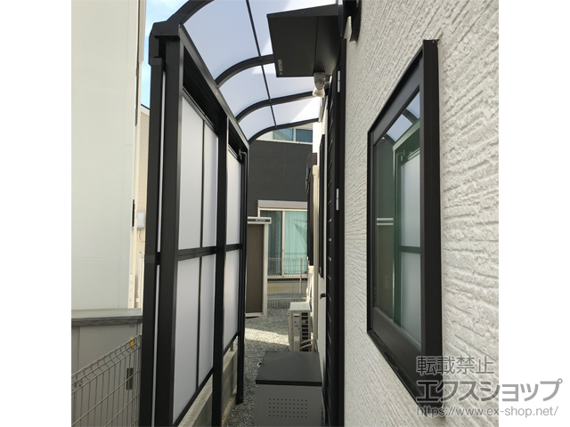 兵庫県神戸市ののテラス屋根 スピーネ R型 テラスタイプ 単体 積雪〜20cm対応 施工例