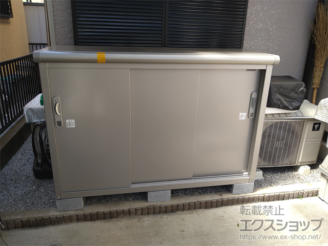 埼玉県上尾市のの物置・屋外倉庫 エスモ 一般型 1650×520×1101（ESE-1605Y） ESE-1605Y-SS 施工例