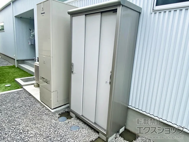 大分県大分市のヨドコウの物置・収納・屋外倉庫 エスモ 一般型 1050×520×1959（ESE-1005A） ESE-1005A-PW 施工例