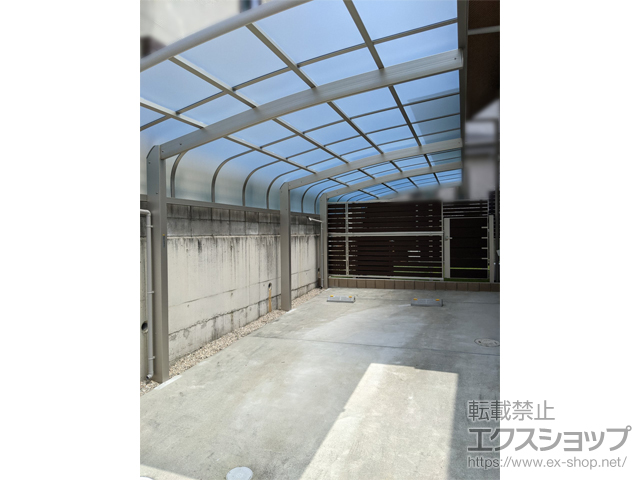 兵庫県神戸市ののカーポート レイナキャップポートグラン 縦連棟　積雪〜20cm対応 施工例