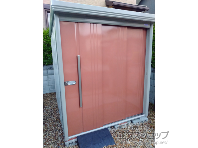 滋賀県大津市のの物置・屋外倉庫 Mr.ストックマンダンディ 一般型 結露減少型 1832×2290×2110 ND-Z1822-Y-T 施工例