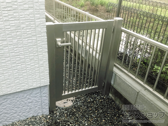 岡山県倉敷市のの門扉 プレシオス門扉 縦格子 片開き 施工例