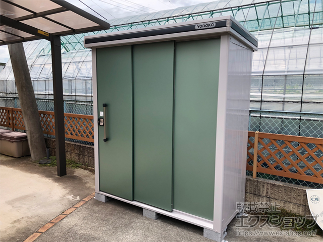 山梨県甲府市のの物置・屋外倉庫 エルモ 一般型 1870×820×2122 LMD-1808-EG 施工例