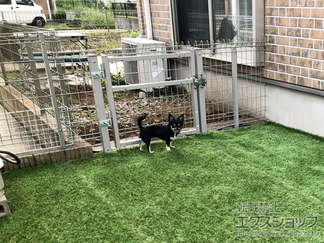 茨城県つくばみらい市のの門扉 メッシュフェンスG10 門扉 片開き 柱使用 施工例