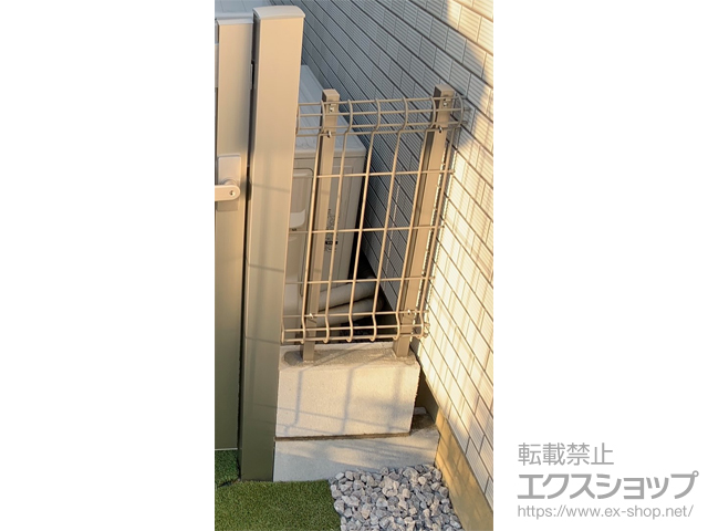 大阪府寝屋川市ののフェンス・柵 ハイグリッドフェンスN8型 フリーポールタイプ 施工例