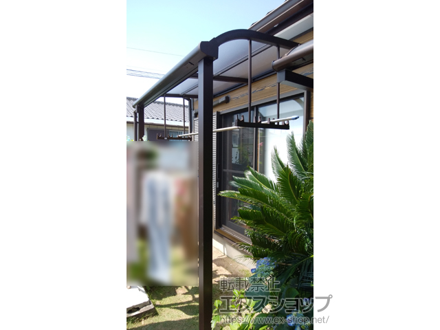 茨城県高萩市ののテラス屋根 ソラリア R型 テラスタイプ 単体 積雪〜20cm対応 施工例