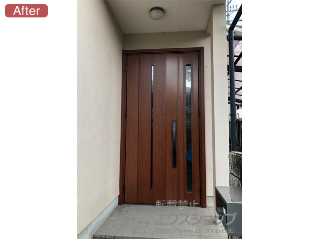 大阪府茨木市のLIXIL リクシル（トステム）の玄関ドア リシェント玄関ドア3 断熱K4仕様 親子仕様(ランマ無)L M12型 ※タッチキー仕様(キー付リモコン) 施工例