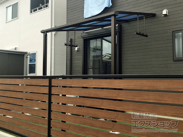 三重県四日市市ののテラス屋根 ソラリア F型 テラスタイプ 単体 積雪〜20cm対応 施工例