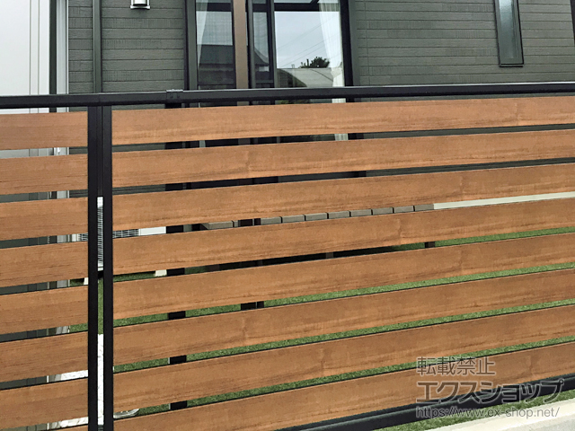 三重県四日市市ののフェンス・柵 モクアルフェンス 横板タイプ 自由柱施工 施工例