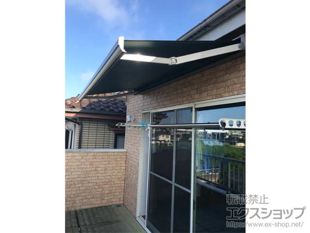 東京都立川市のLIXIL リクシル（トステム）のオーニング・日よけ 彩風 あやかぜ C型 手動式 施工例