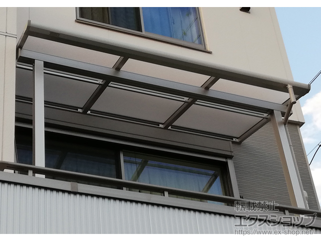 愛知県名古屋市ののバルコニー・ベランダ屋根 ソラリア F型 屋根タイプ 単体 積雪〜20cm対応 施工例