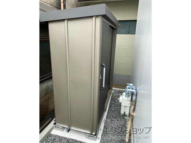大阪府松原市のの物置・屋外倉庫 エスケーエイト SK8-50 一般型 1800×800×1940 SK8-50-GK 施工例
