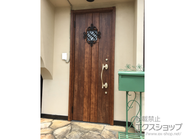 群馬県高崎市のLIXIL リクシル（トステム）の玄関ドア リシェント玄関ドア3 断熱K4仕様 片開き仕様 施工例