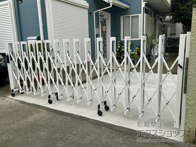 神奈川県相模原市ののカーゲート トリップゲートII 2型 スタンダード ノンレール 片開き*40S 施工例