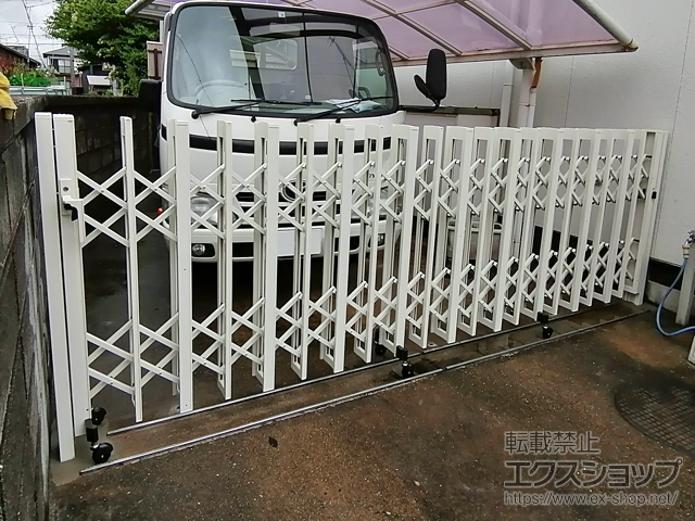 愛知県小牧市ののカーゲート アルシャインII HW型Aタイプ ノンレール 片開き　400S 施工例