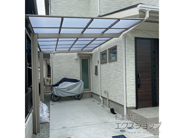 兵庫県尼崎市ののカーポート ネスカF (フラットスタイル) 積雪〜20cm対応 施工例