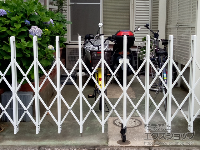 埼玉県さいたま市ののカーゲート トリップゲートII 2型 スタンダード ノンレール 片開き 30S 施工例