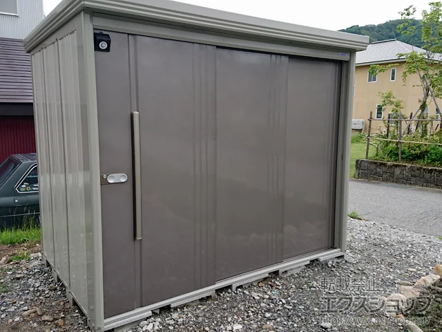 長野県北安曇郡白馬村のタクボの物置・収納・屋外倉庫 Mr.ストックマンダンディ 多雪型 2532×1738×2110 ND-S2517-B 施工例