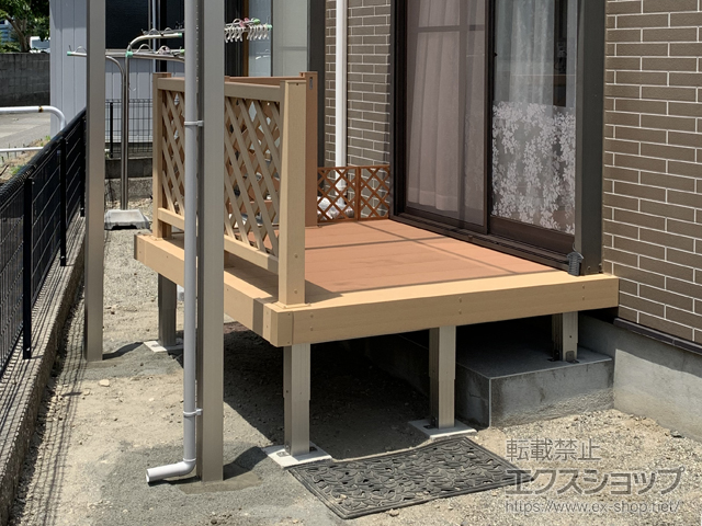 山梨県甲斐市ののウッドデッキ リウッドデッキ 200 施工例