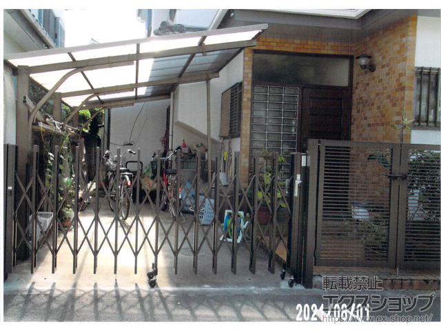 東京都調布市ののカーゲート アルシャインII M型 Aタイプ ノンレール 片開き 310S 施工例