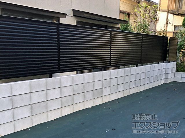 千葉県市原市ののフェンス・柵 ミエーネフェンス 目隠しルーバータイプ 自由柱施工 施工例